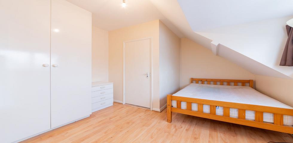 			1 Bedroom, 1 bath, 1 reception Flat			 Walm Lane, WILLESDEN GREEN